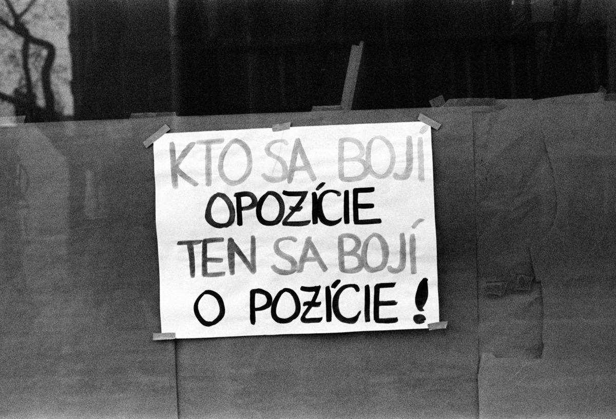 Andrej Zeman, Pouličné plagáty, Bratislava, 1989. Súkromný majetok